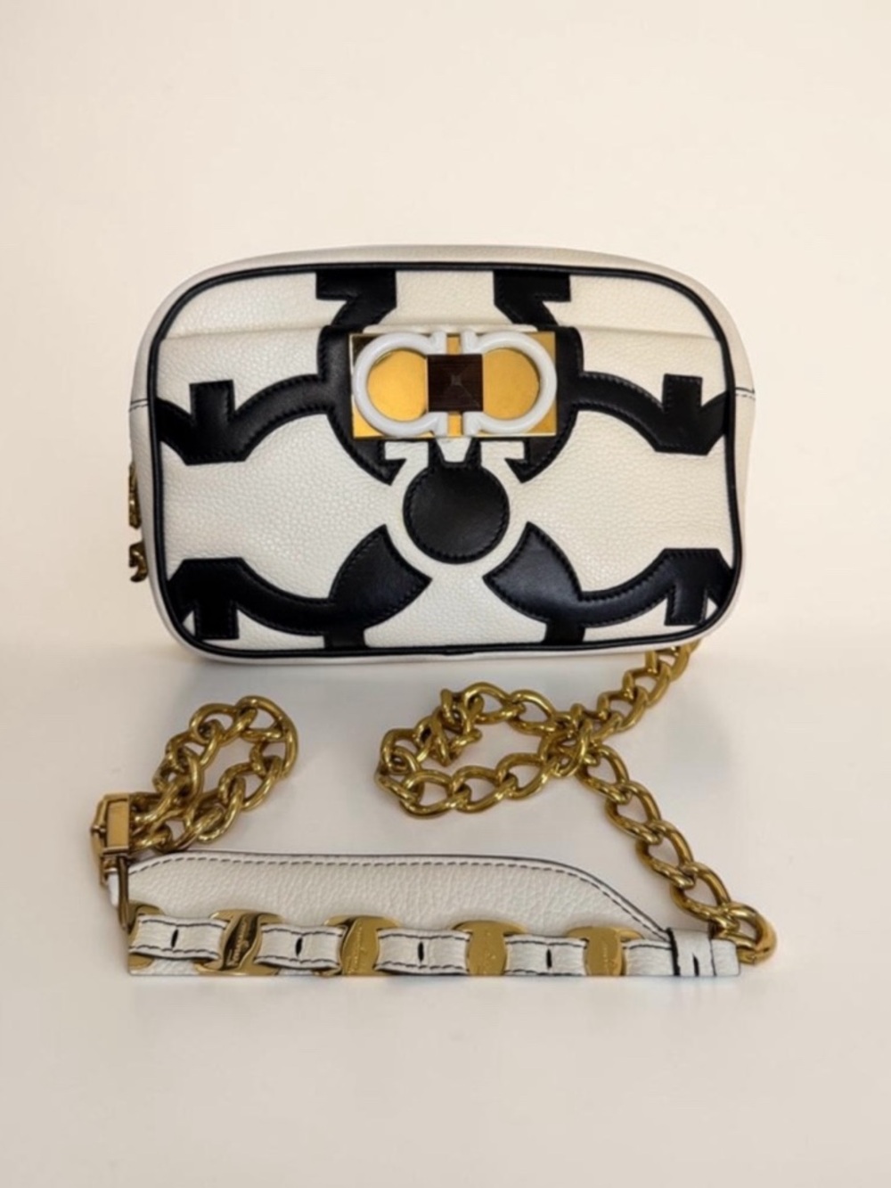 Salvatore Ferragamo GANCINI leather black-and-white w/ chain Crossbody RARE